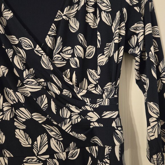 Womens Size Small Navy Blue and Wrap dress by 41 Hawthorn - Picture 3 of 7